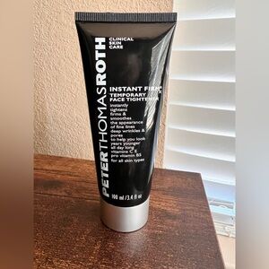 Peter Thomas Roth Instant Firm Face Tightener
